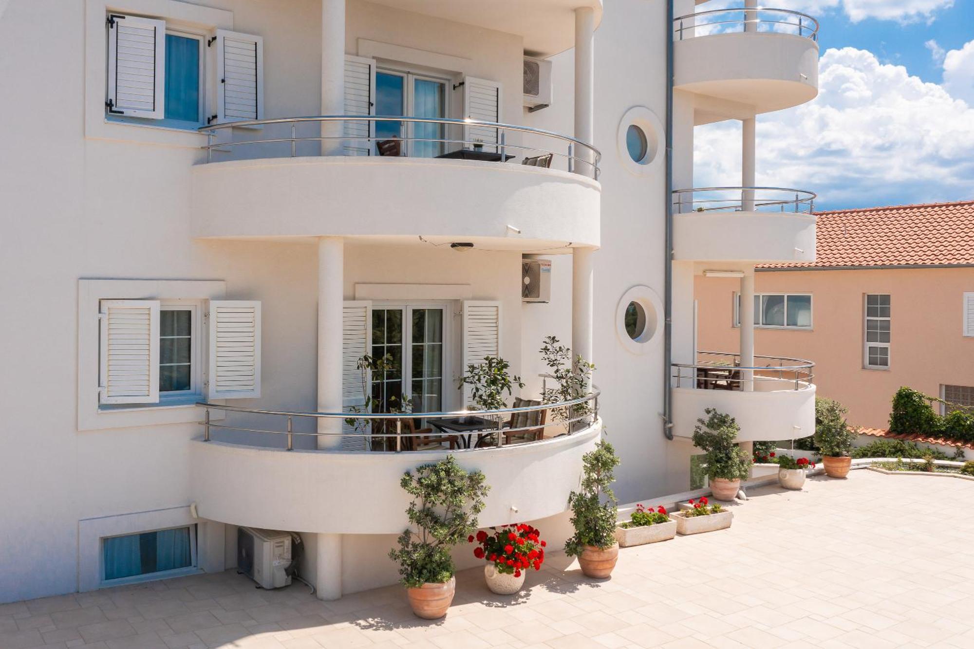 Sea View Apartments Tihi II Vodice Exterior photo