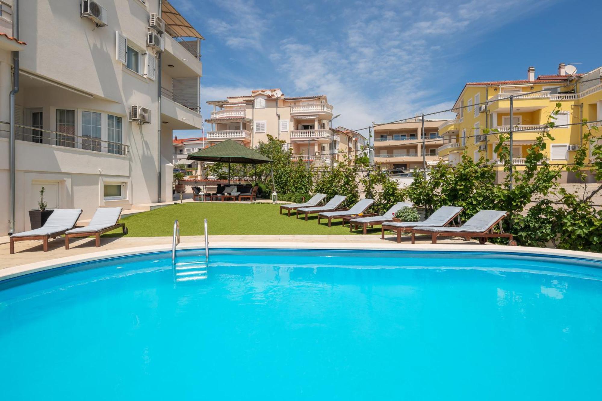 Sea View Apartments Tihi II Vodice Exterior photo