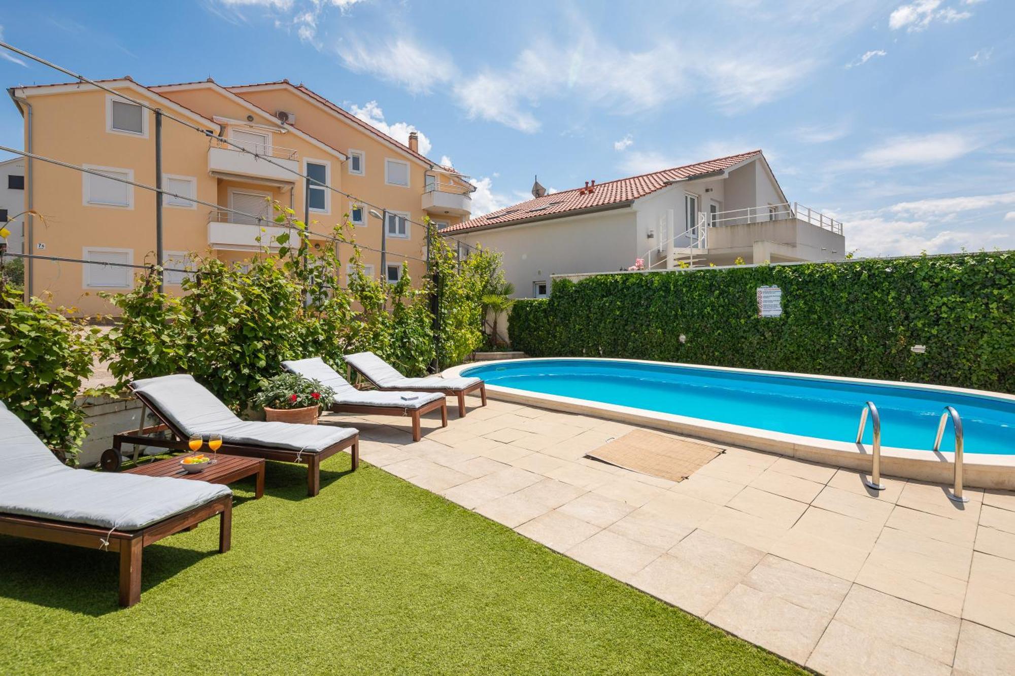 Sea View Apartments Tihi II Vodice Exterior photo