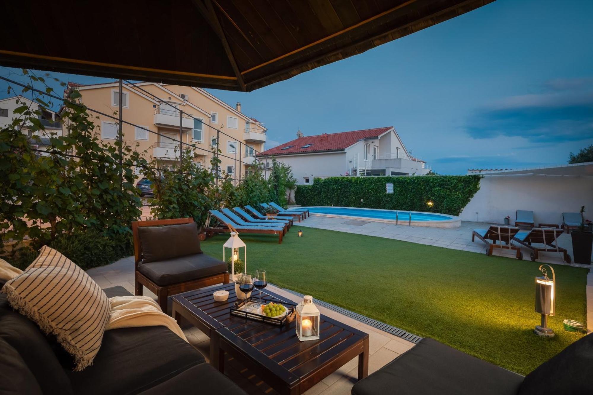Sea View Apartments Tihi II Vodice Exterior photo
