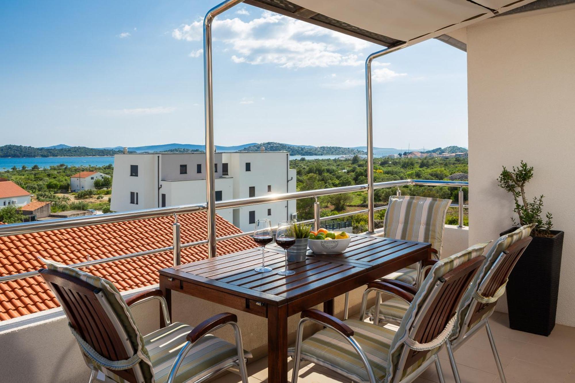 Sea View Apartments Tihi II Vodice Exterior photo