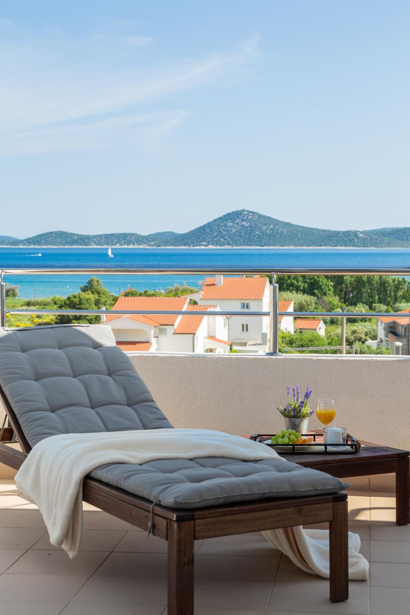 Sea View Apartments Tihi II Vodice Exterior photo